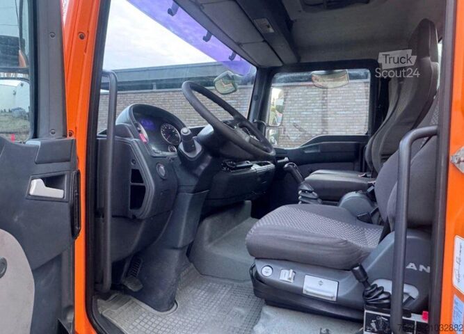 Grue à tour MAN TGL 8.180 4x2 BB TGL 8.180 4x2 BB, 2x AHK, Heckkran Hiab XS 066 DS-2 Duo