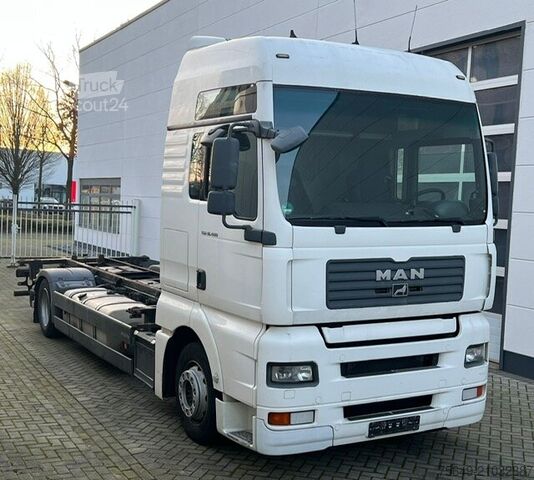 Speciale doeleinden vrachtwagen MAN TGA 18.400 4x2 LL TGA 18.400 4x2 LL, Fahrschulausstattung