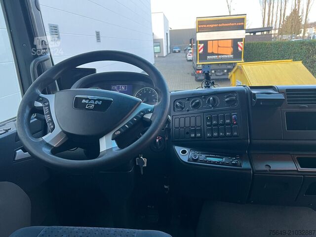 Speciale doeleinden vrachtwagen MAN TGA 18.400 4x2 LL TGA 18.400 4x2 LL, Fahrschulausstattung