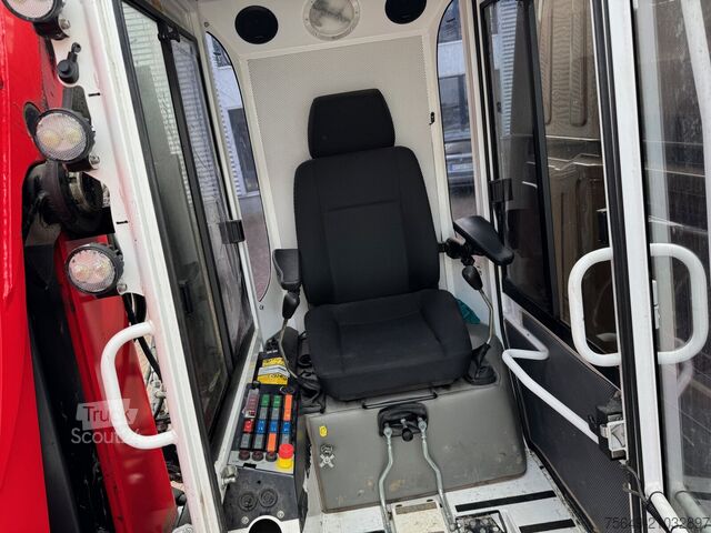 Torenkraan Mercedes-Benz Arocs 3351 LS 6x6 Arocs 3351 LS 6x6, Grounder, MirrorCam, Navi, Krankabine, Kran Epsilon S260Z96