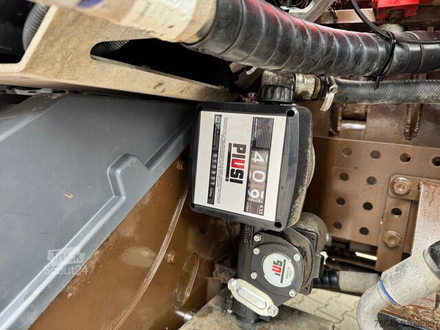 Torenkraan Mercedes-Benz Arocs 3351 LS 6x6 Arocs 3351 LS 6x6, Grounder, MirrorCam, Navi, Krankabine, Kran Epsilon S260Z96