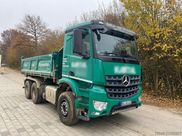 Driezijdige kipper Mercedes-Benz Arocs 2645 K 6x4 Arocs 2645 K 6x4, Retarder, Bordmatik