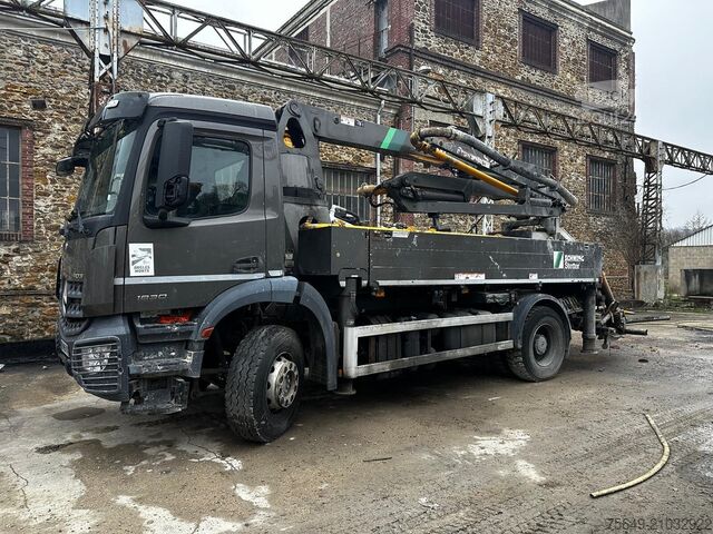 Betonpompwagen Mercedes-Benz Arocs 1830 K 4x2 Arocs 1830 K 4x2, Betonpumpe Schwing S 20, Funk