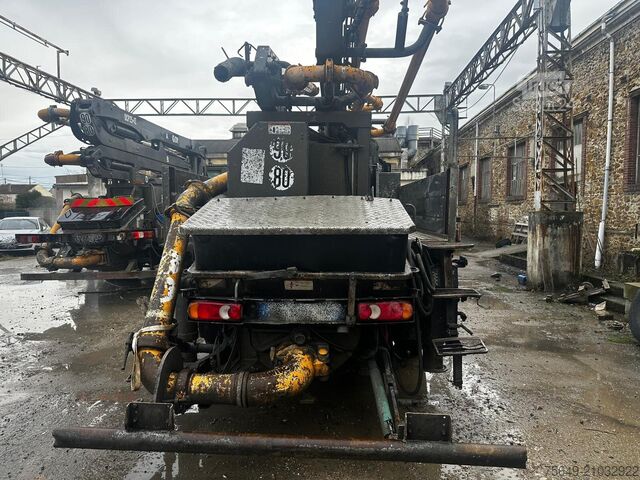 Betonpompwagen Mercedes-Benz Arocs 1830 K 4x2 Arocs 1830 K 4x2, Betonpumpe Schwing S 20, Funk