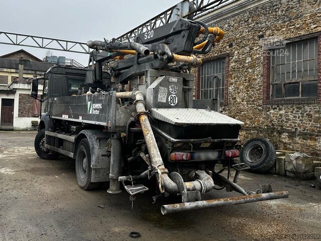 Betonpompwagen Mercedes-Benz Arocs 1830 K 4x2 Arocs 1830 K 4x2, Betonpumpe Schwing S 20, Funk