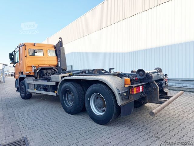 شاحنة قلّابة بذراع تحميل متحرك Mercedes-Benz Actros 2641 6x4 Actros 2641 6x4