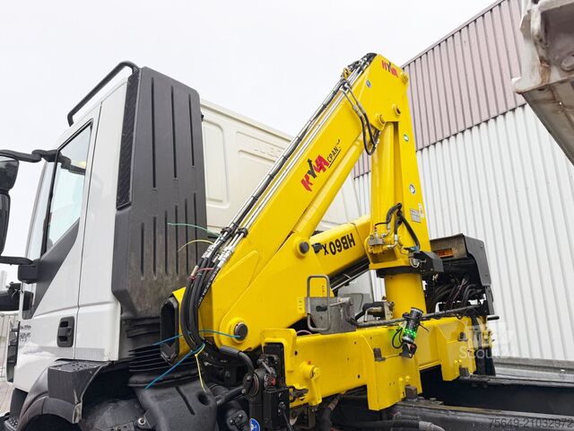 Grue à tour Iveco-Magirus Trakker AD190T36 4x2 Trakker AD190T36 4x2, Kran, Winterdienstausstattung, Hyva HB60X-E2, Funk