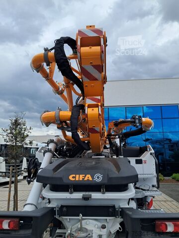 φορτηγό αντλίας σκυροδέματος Mercedes-Benz Arocs 2640