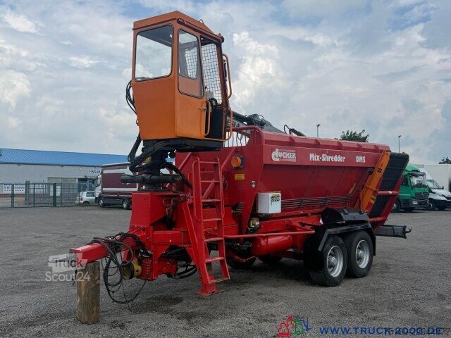 Tarım makinesi Dücker Holz Schredder DMS500S Kran Kesla+Kabine+Greifer