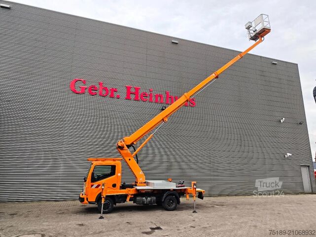 Lifting platform Renault Maxity 120 DXI Ruthmann TB 220