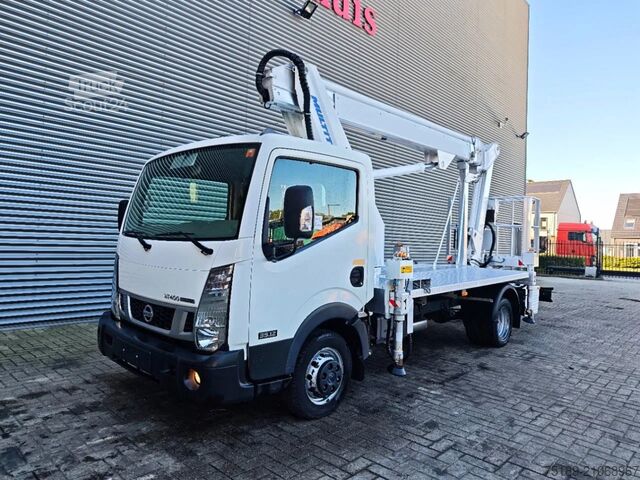 Lifting platform Nissan Cabstar 35.12 NT400 Multitel MJ201