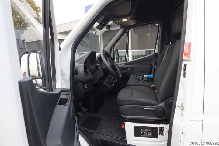 Kølevarevogn Mercedes-Benz Sprinter 316 CDI Koel/Vries/Verwarmen +Klep L2/H2