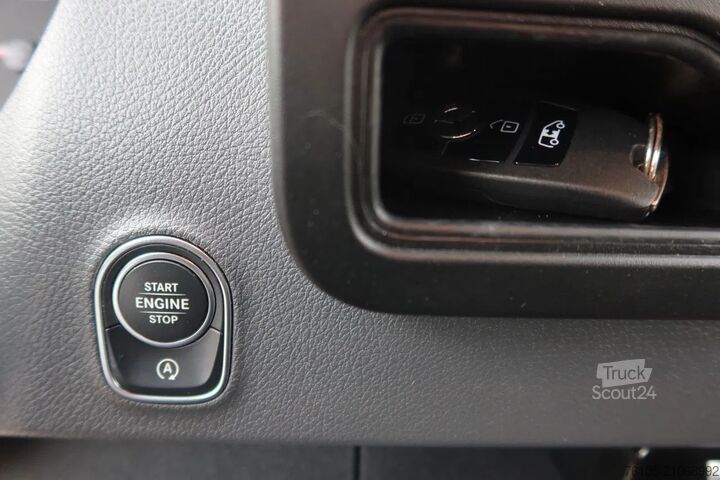 Kølevarevogn Mercedes-Benz Sprinter 316 CDI Koel/Vries/Verwarmen +Klep L2/H2