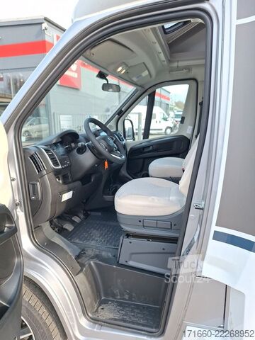 Halvintegreret autocamper CARADO pro+ T 457 Hubbett, SAT+TV, NAVI+RFK, COMBI 6E