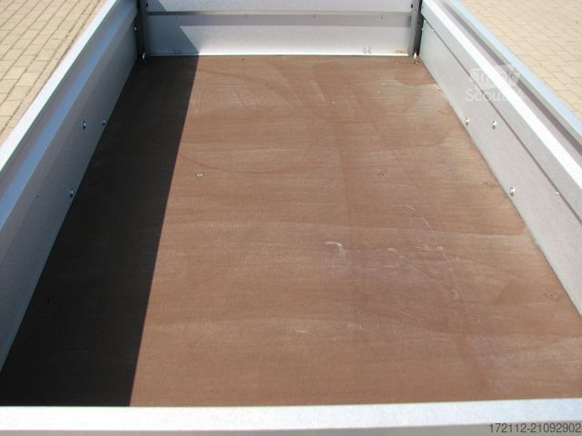 Autotrailer STEMA FT 1000 mit Stützen