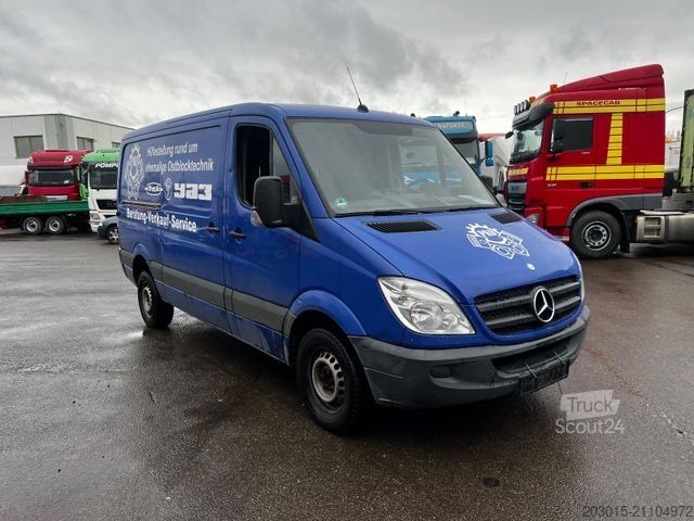 Skåpbil MERCEDES-BENZ Sprinter 213CDI