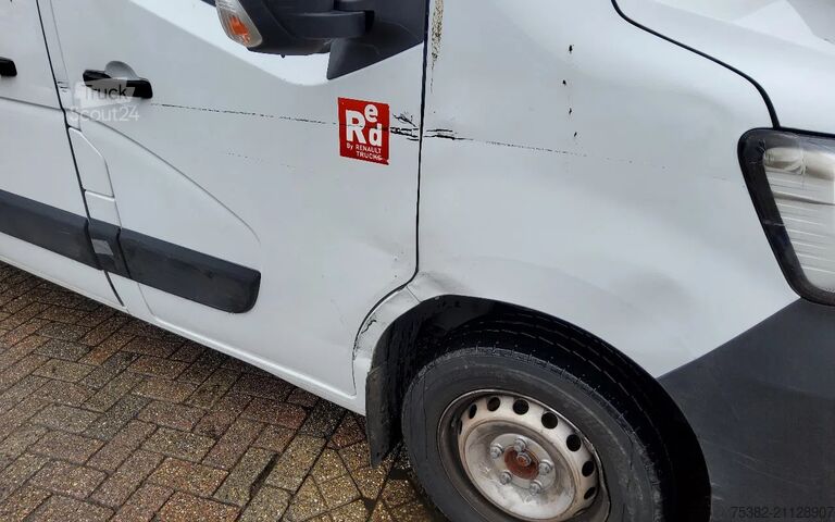 Panel van Renault Master 150.35 GESLOTEN L2H2 - EURO 6 - VF6MF000...