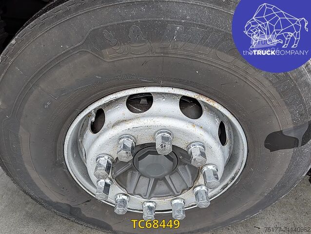 Estándar-SZM Renault T 460