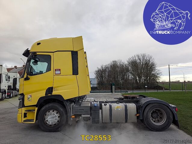 Estándar-SZM Renault T 440