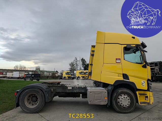 Estándar-SZM Renault T 440