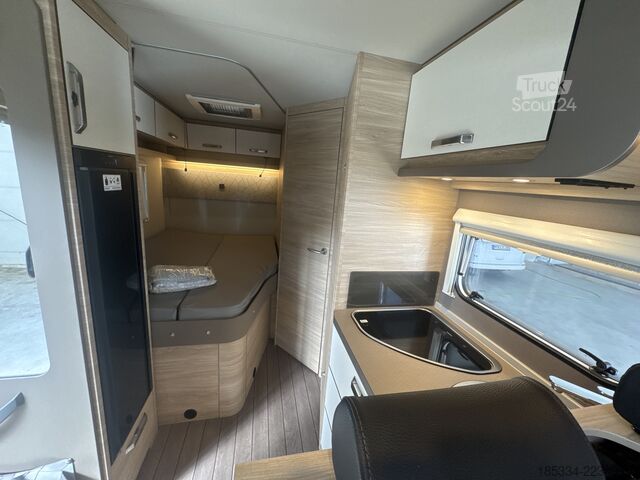 Teilintegriertes Wohnmobil Fiat Ducato Weinsberg Carasuite 2024 | Boîte automatique | 5 couchages