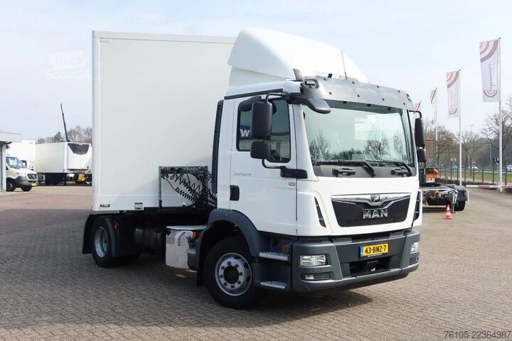 Koffer Heiwo TGM Heiwo city trailer geïsoleerd + Dhollandia ...