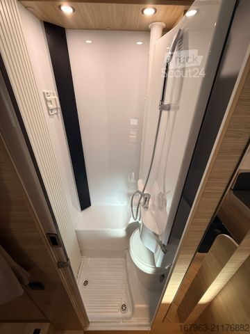 Polointegrovaný obytný vůz CHAUSSON 627 Titanium Line ~ ohne Hubbett `26