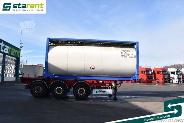 Návěs s výměnnou nástavbou FLIEGL Containerchassis light + Singamas Tank