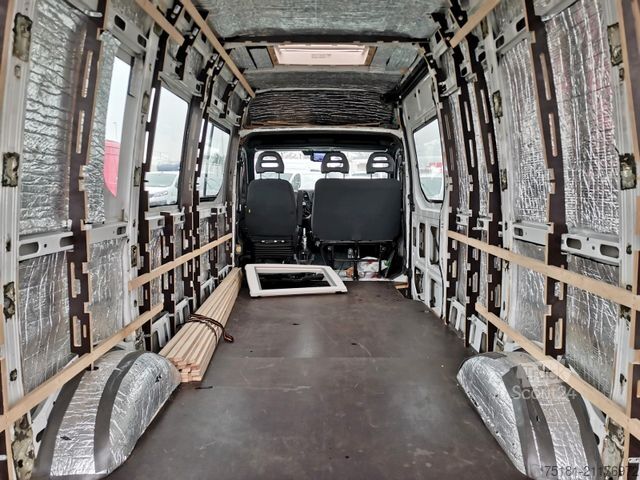 Husbil IVECO Daily 35S15/3.0 MAXI XL/ Wohnmobil -Vorbereitung