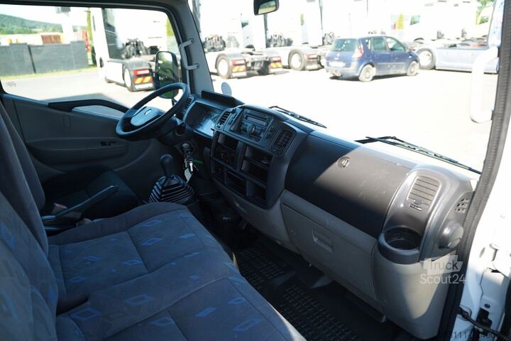 Skříňová dodávka RENAULT MAXITY 140 DXI / HDS MAXLIFT 150D /