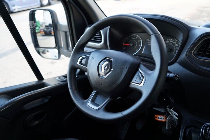 Kühltransporter RENAULT MASTER / IZOTERMA / KONTENER / WINDA DHOLLANDIA