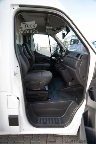 Kühltransporter RENAULT MASTER / IZOTERMA / KONTENER / WINDA DHOLLANDIA