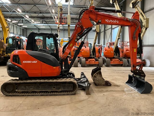 Escavadora Midi Kubota KX 080-4 A 2