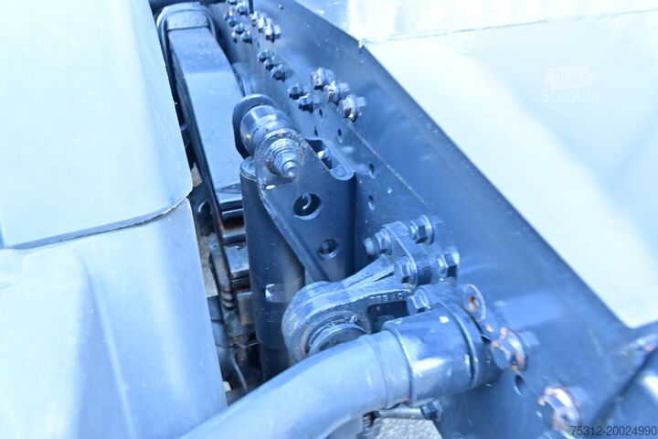 Heavy-duty truck MAN TGX41.680  E5 Pritarder AHK 120t GZG Standklima