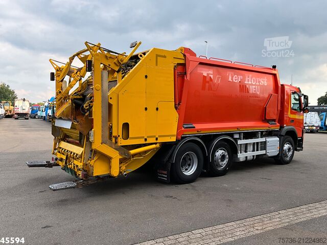 Refuse collection vehicle Volvo FM 330 Euro 6 Geesink 20m³