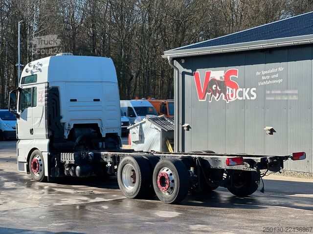 Tovornjakovo podvozje MAN TGX 26.480 6x2 Lenk/Lift Getriebe Defekt!!