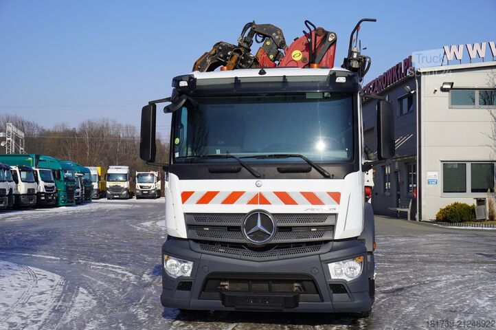 γερανός Mercedes-Benz Antos 3240 8×2 / Typhoon L170Z3 crane