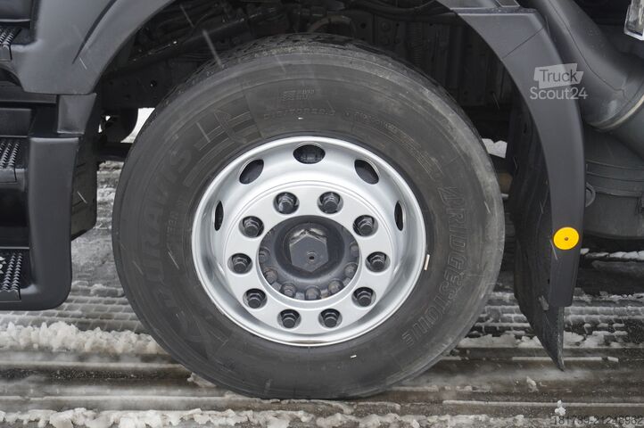 Autotransporter Iveco Stralis 360 EEV Tow truck 6x2