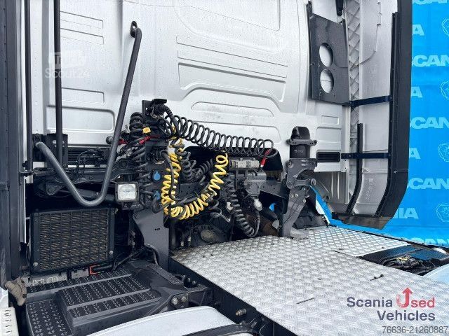شاحنة مواد خطرة Scania R 450 A4x2NB DIFF-L RETARDER P-AIRCO FULL AIR