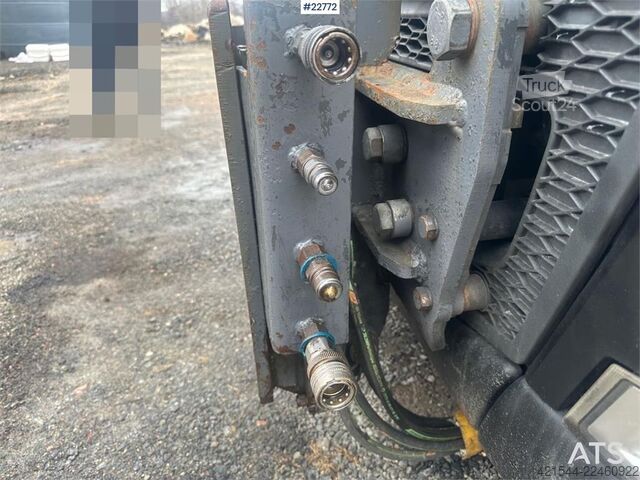  Volvo FH540 plow rigged 6x4 tipper truck w/ planer blade