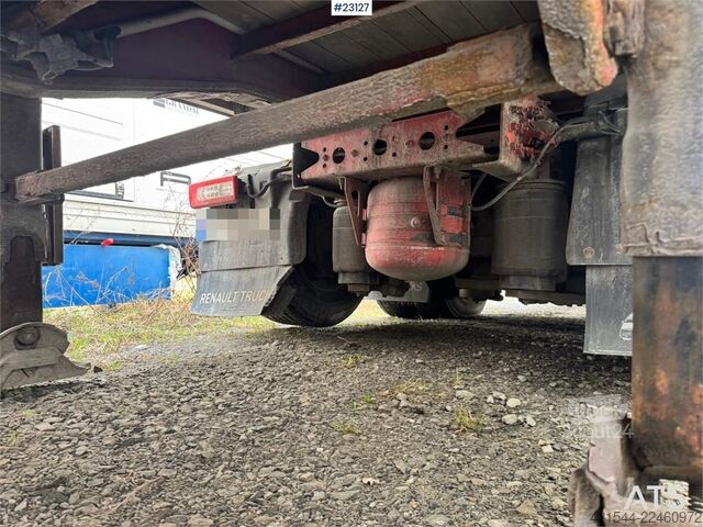  Renault T460 tractor unit