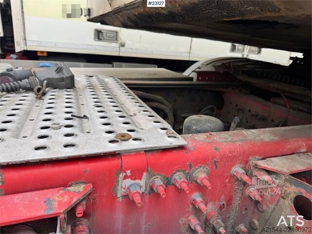 Standard-SZM Renault T460 tractor unit