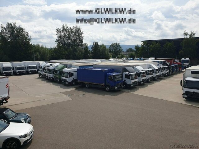 Furgon skrzyniowy MERCEDES-BENZ ATEGO 821 L Koffer 4,10 m LBW 1 T*SEITENTÜRE