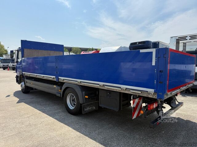 Ciężarówka z płaską platformą MERCEDES-BENZ ATEGO 1530 L Pritsche 7,20 m AHK*NL 9 T