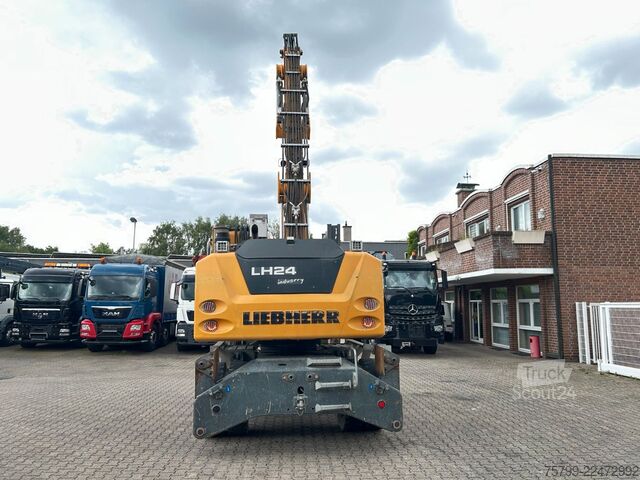 Pelle sur pneus LIEBHERR LH 24 Litronic mit Abbruch- / Sortiergreifer
