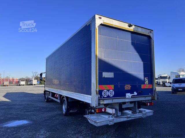 Camión plataforma con toldo Iveco eurocargo 120e22