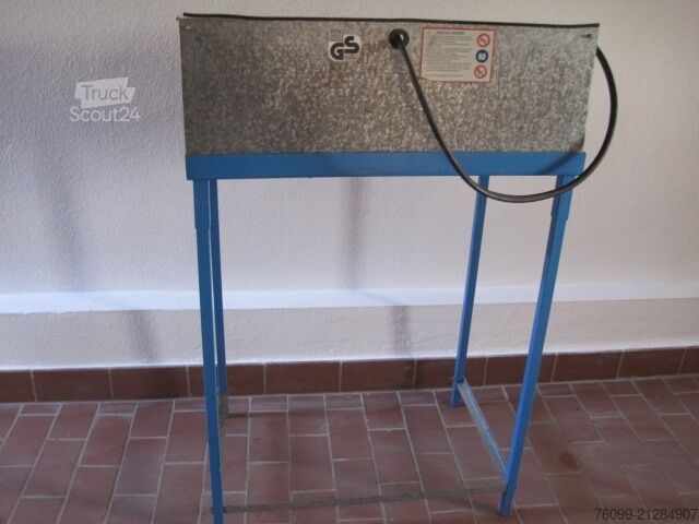 Lavadora de piezas Gummi-Mayer Gummi-Mayer Teilewaschgerät / Teilewaschtisch