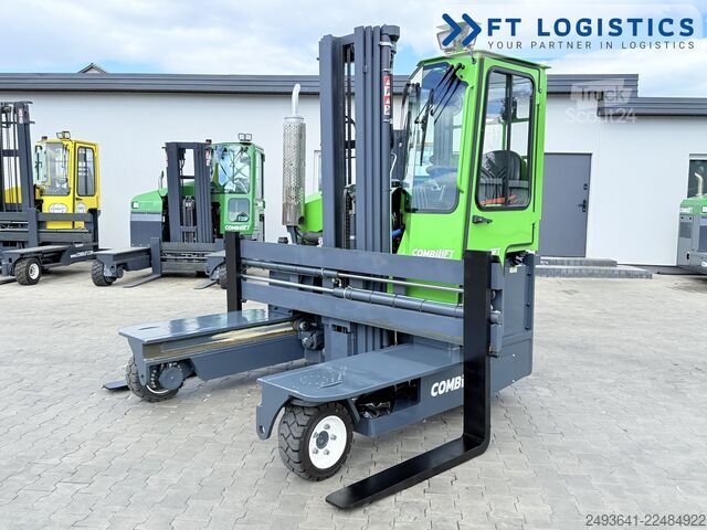 Keturs kryptimis krautuvas Combilift C3000 DIESEL TRIPLEX 5952 WFP FULL CABIN