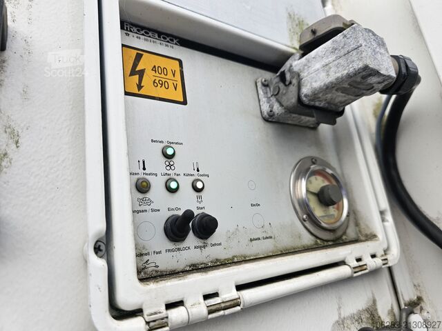 Soğutuculu kamyon Volvo FM330 Multizone Lenk u. Kühlkoffer