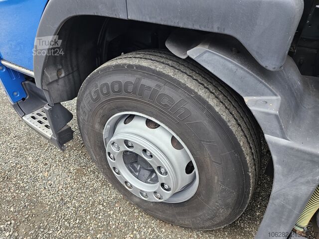 Soğutuculu kamyon Volvo FM330 Multizone Lenk u. Kühlkoffer